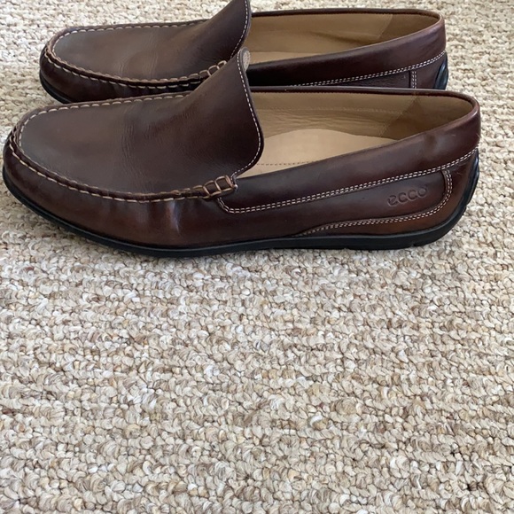 New Ecco slip on driving shoe
